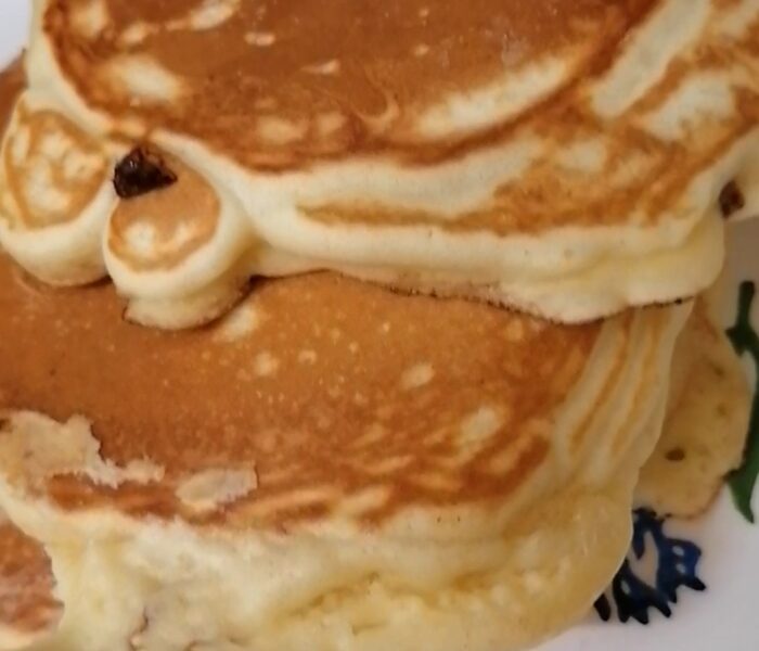 Pancake alla nutella e sciroppo d’acero